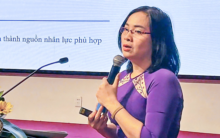 Ông Nguyễn Thiện Nhân đề xuất tăng tuổi nghỉ hưu, trả lương đủ nuôi 2 con - Ảnh 2.