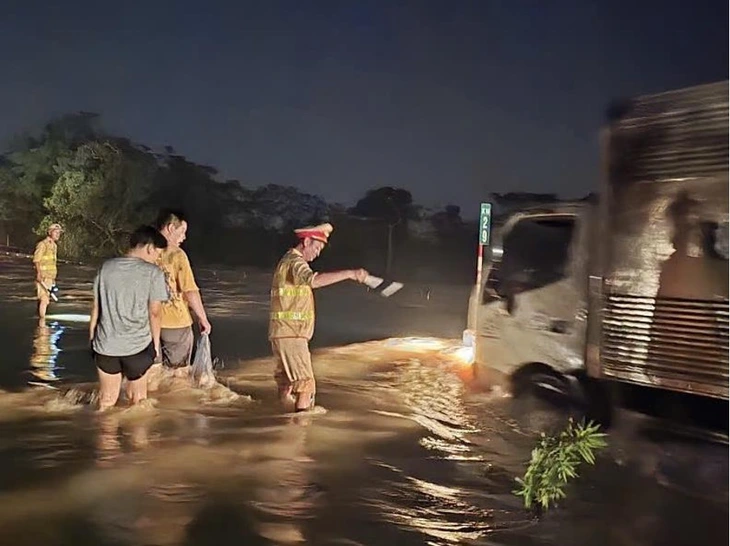 cao tốc - Ảnh 2.
