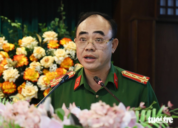 Ủng hộ người dân vùng lũ lụt trên ứng dụng VNeID - Ảnh 1.