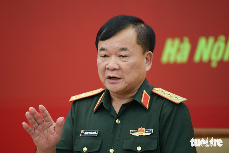 Bộ Quốc phòng trao quyết định của Chủ tịch nước cho sĩ quan làm nhiệm vụ gìn giữ hòa bình - Ảnh 2.