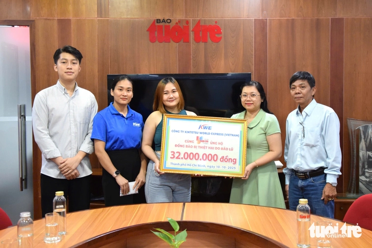 Nhiều doanh nghiệp và cá nhân ủng hộ đồng bào vùng bão lũ 870 triệu đồng - Ảnh 2.