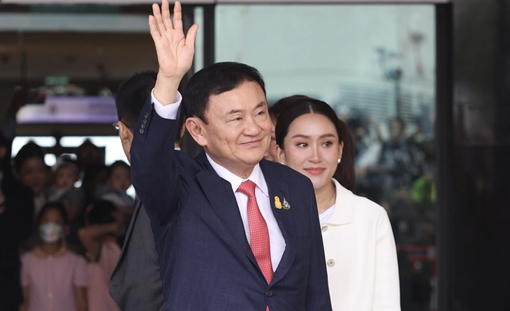 ông Thaksin - Ảnh 1.