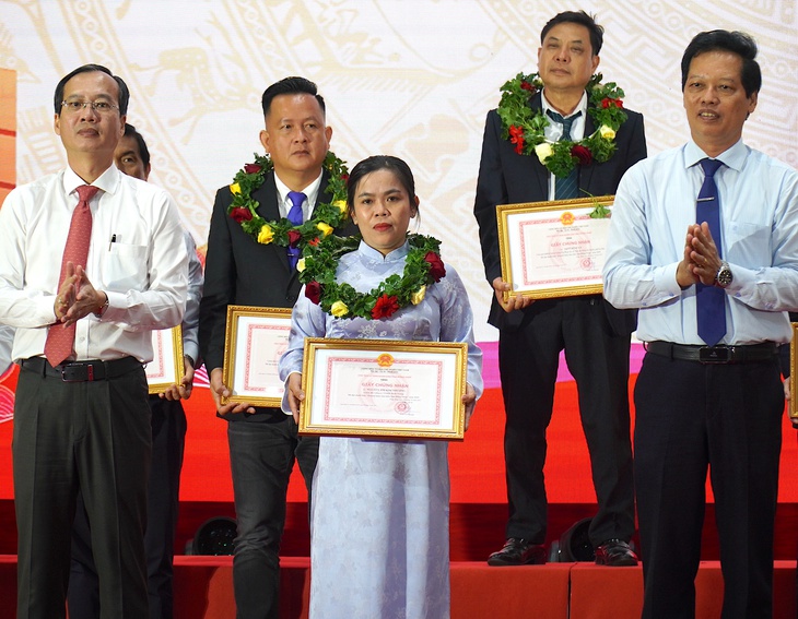 Đồng Tháp xem khó khăn của doanh nghiệp là khó khăn của chính mình - Ảnh 1.