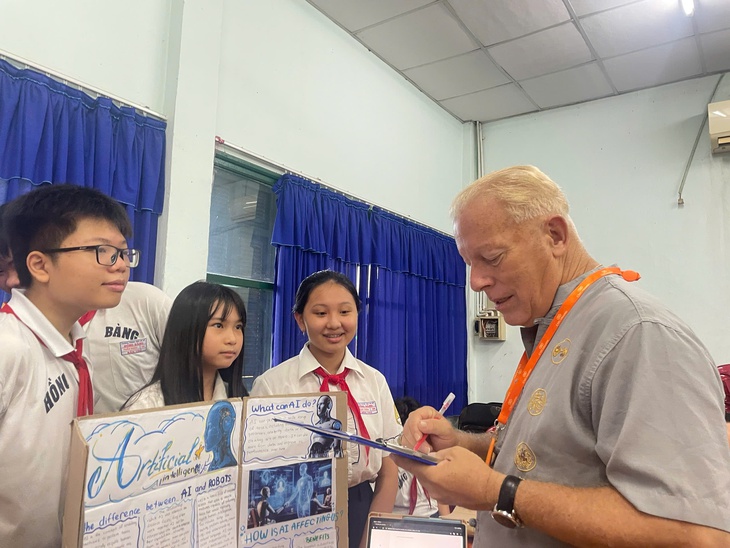 Thành tựu nổi bật của ngành giáo dục TP.HCM thời kỳ đổi mới- Ảnh 1. Thành tựu nổi bật của ngành giáo dục TP.HCM thời kỳ đổi mới- Ảnh 1.