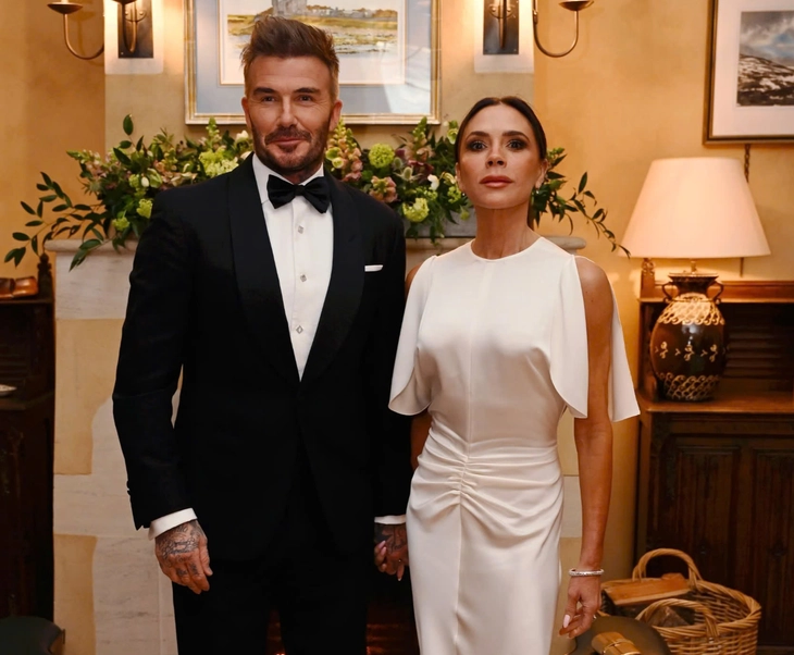 Victoria Beckham - Ảnh 4.