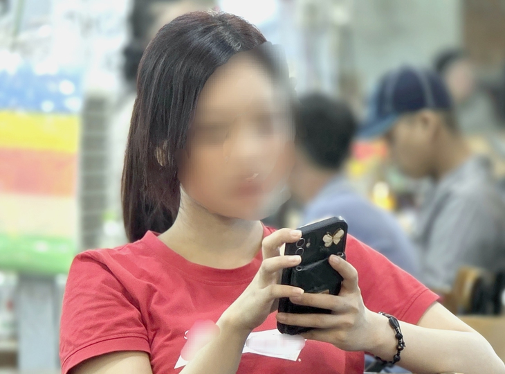Khi bạn trẻ khổ sở vì thất tình - Kỳ 6: 'Con nhím cô đơn' khi tình vỗ cánh bay xa - Ảnh 2. thất tình - Ảnh 2.