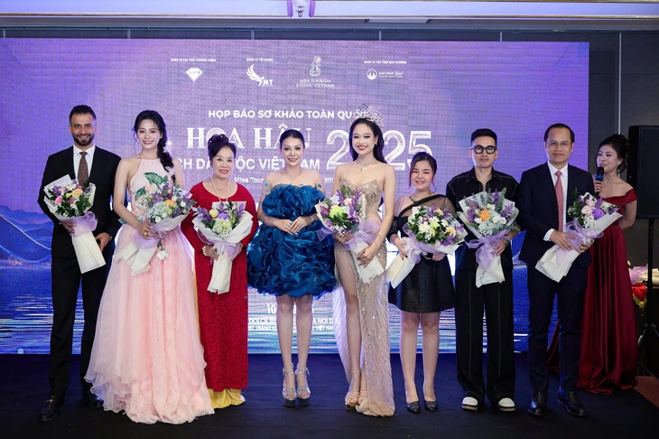 NSND Lan Hương nói hiện nay có nhiều cuộc thi nhan sắc nhưng bà thấy vẫn chưa đủ để tôn vinh vẻ đẹp - Ảnh 2. thi hoa hậu - Ảnh 2.