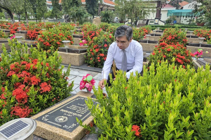 dâng hương - Ảnh 5.