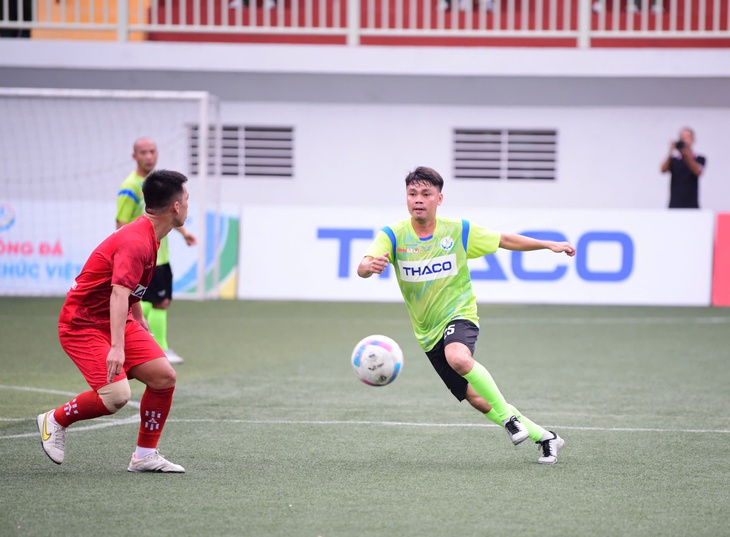 Quả bóng vàng Futsal 2017 xuất hiện tại Giải bóng đá công nhân, viên chức Việt Nam 2025 - Ảnh 3.