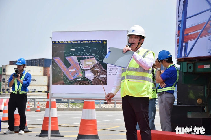 Đoàn đại biểu TP.HCM thăm, làm việc tại Vùng 2 Hải quân, cảng quốc tế Gemalink, KCN Phú Mỹ 3 - Ảnh 5.