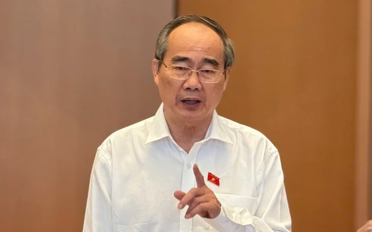 Đề xuất đình chỉ bác sĩ tiết lộ giới tính thai nhi, GS Nguyễn Anh Trí: 'Không bao giờ làm được' - Ảnh 3.
