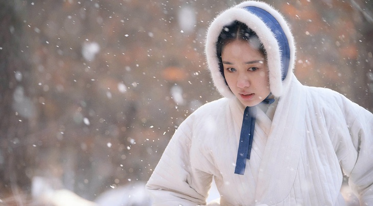 Ahn Eun Jin - Ảnh 5.