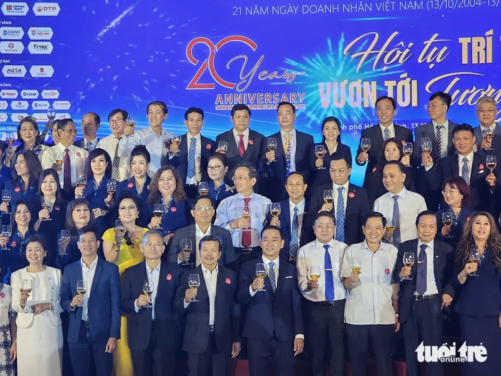 doanh nhân - Ảnh 1.