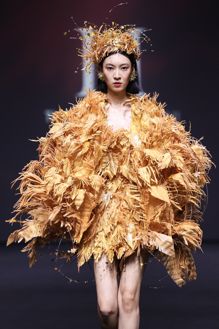 Hoàng Thùy - Ảnh 5.