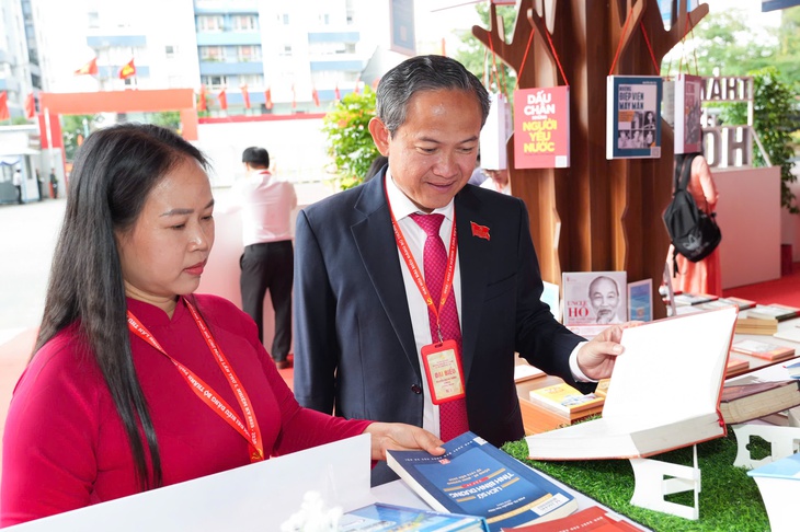 Đảng bộ TP.HCM - Ảnh 6.