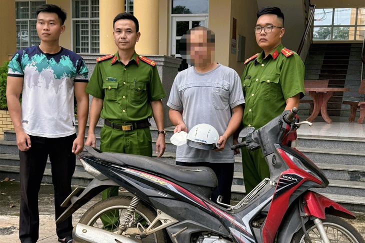 Bắt nghi can cướp giật 40 tờ vé số của người bán dạo ở Đồng Nai- Ảnh 1. vé số - Ảnh 1.