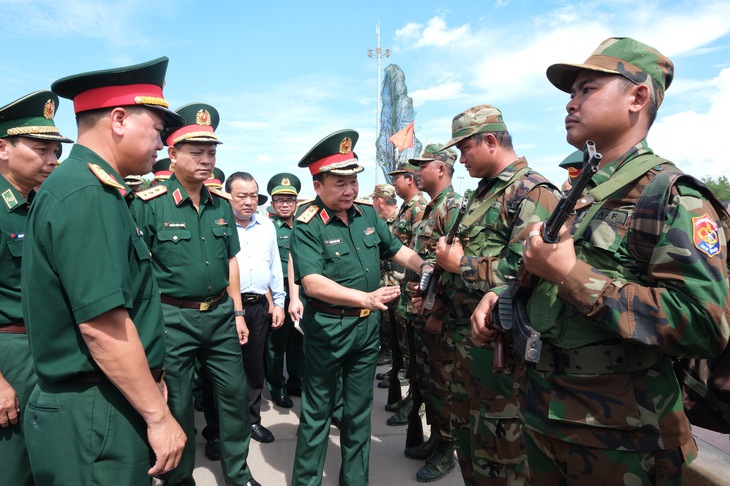 Sẵn sàng cho chương trình Giao lưu hữu nghị Quốc phòng biên giới Việt Nam - Campuchia tại Tây Ninh- Ảnh 1. Giao lưu hữu nghị quốc phòng biên giới Việt Nam - Campuchia tại Tây Ninh tháng 11-2025 - Ảnh 1.