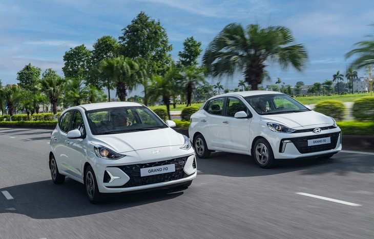 Hyundai chơi lớn: Bảo hành tăng lên tới 8 năm, giảm giá hàng loạt xe đến 200 triệu đồng, MPV thậm chí 'đọ giá' xe cỡ A- Ảnh 4. Tin tức giá xe: Hàng loạt xe Hyundai giảm giá, có mẫu giảm tới 200 triệu - Ảnh 3.