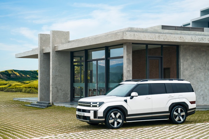 Hyundai chơi lớn: Bảo hành tăng lên tới 8 năm, giảm giá hàng loạt xe đến 200 triệu đồng, MPV thậm chí 'đọ giá' xe cỡ A- Ảnh 3. Hyundai - Ảnh 2.