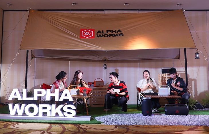 PGI mang trải nghiệm ‘Trạm âm thanh, chạm cảm xúc’ đến triển lãm P.H.E Show - Ảnh 3.