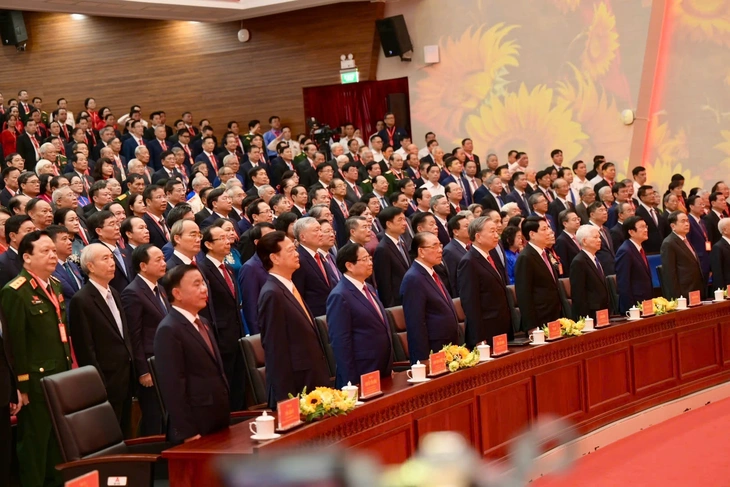 Khai mạc Đại hội đại biểu Đảng bộ TP.HCM lần I, nhiệm kỳ 2025-2030 - Ảnh 1.