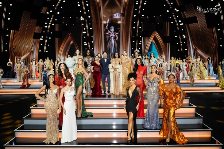Hoa hậu Yến Nhi gặp sự cố chảy máu ở bán kết Miss Grand International 2025 - Ảnh 3. Yến Nhi - Ảnh 3.