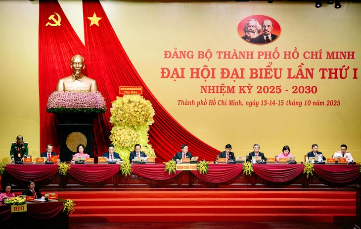 Sáng nay 15-10, Đại hội đại biểu Đảng bộ TP.HCM lần I họp phiên bế mạc - Ảnh 1.
