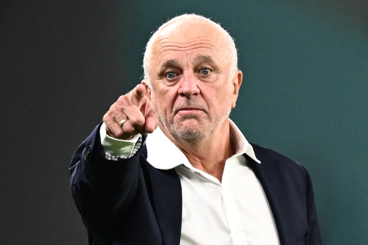 HLV tuyển Iraq chỉ trích AFC vì quá thiên vị Saudi Arabia - Ảnh 1.
