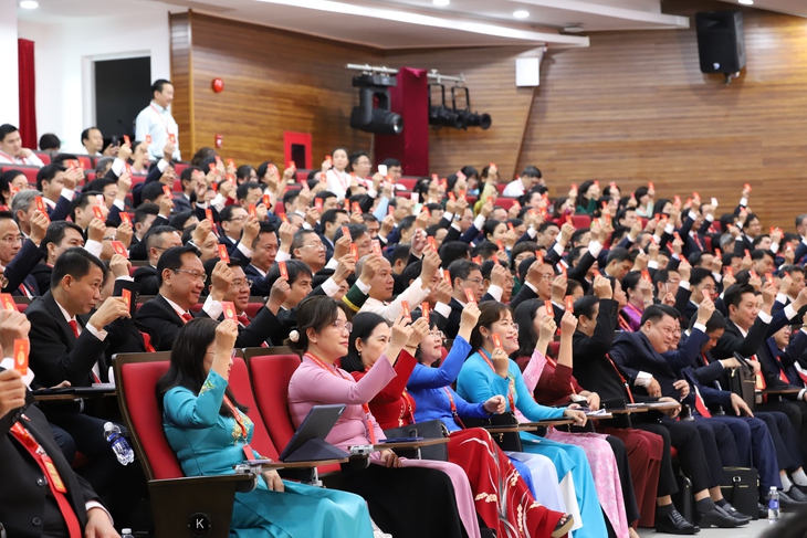 Những nội dung chính của Nghị quyết Đại hội đại biểu Đảng bộ TP.HCM lần I, nhiệm kỳ 2025-2030 - Ảnh 3.