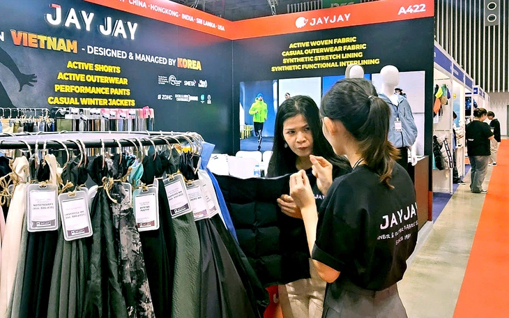 TP.HCM muốn trở thành trung tâm trung chuyển hàng đầu khu vực - Ảnh 3.