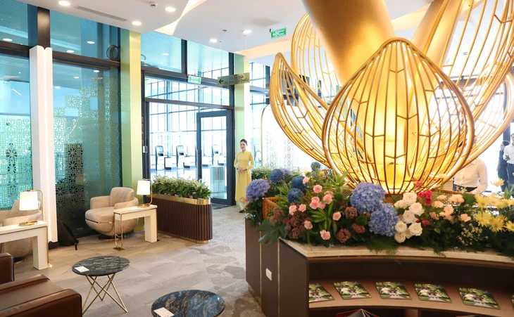 Vietnam Airlines vận hành 'Check-in Lounge' đầu tiên tại Việt Nam, sắp mở rộng sang Thái Lan - Ảnh 2.