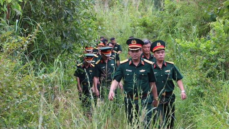 Tư lệnh Quân khu 5: Bám sát các loại hình chiến tranh hiện đại, chiến tranh công nghệ - Ảnh 3.