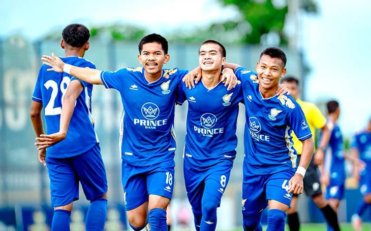 Sốc: Cầu thủ Indonesia bị lừa đảo bán qua Campuchia - Ảnh 2.