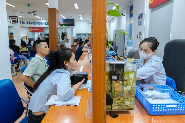 Tăng quyền lợi tham gia bảo hiểm thất nghiệp từ 1-1-2026 - Ảnh 1. thất nghiệp - Ảnh 1.