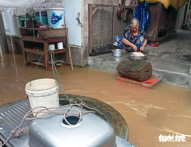 ngập sâu - Ảnh 4.