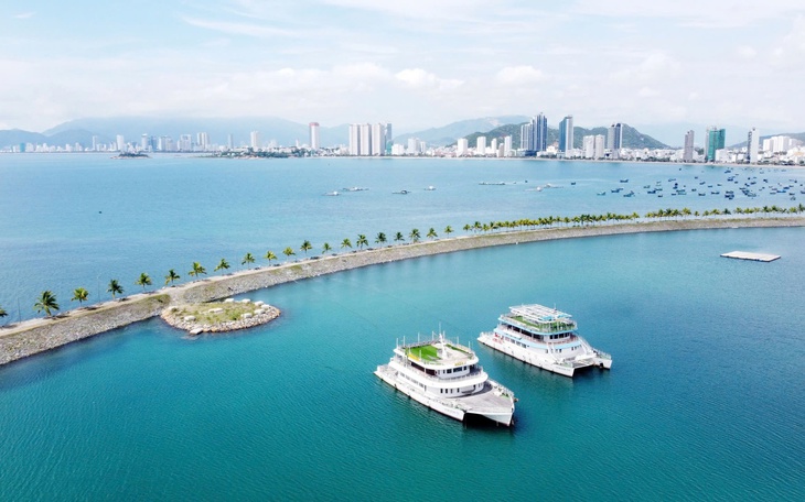 Đi tìm tác phẩm báo chí, clip hay nhất về du lịch Khánh Hòa- Ảnh 3.