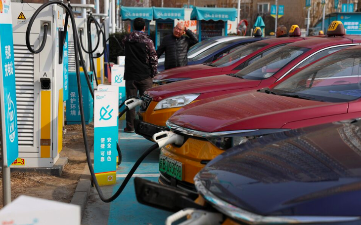 Trung Quốc chuyển hướng chính sách xe điện - Ảnh 2.