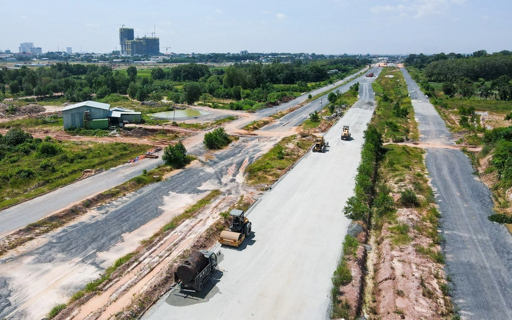 Vành đai 3 TP.HCM phía tây: Chuyển mình nhưng còn chậm - Ảnh 18.