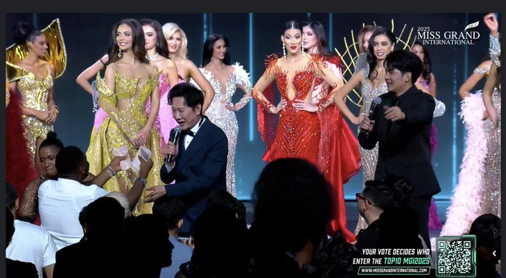 Ông Nawat kêu gọi 'mua giải' công khai, Miss Grand International xuống cấp vậy sao? - Ảnh 5.