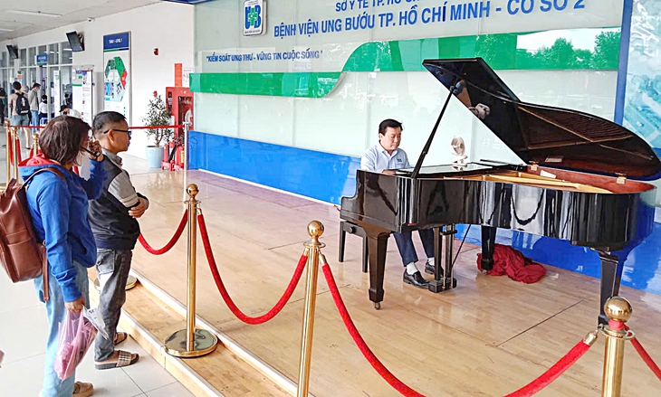 Ung thư tự thuật - Tôi đã không dừng chiến đấu - Kỳ cuối: Tiếng dương cầm xoa dịu nỗi đau - Ảnh 1. ung thư - Ảnh 1.