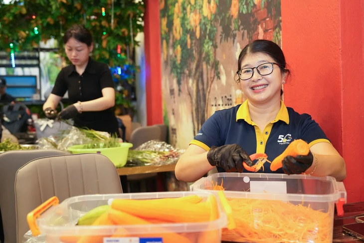 'Đội quân' Vietnam Phở Festival 'đổ bộ' Singapore - Ảnh 3.