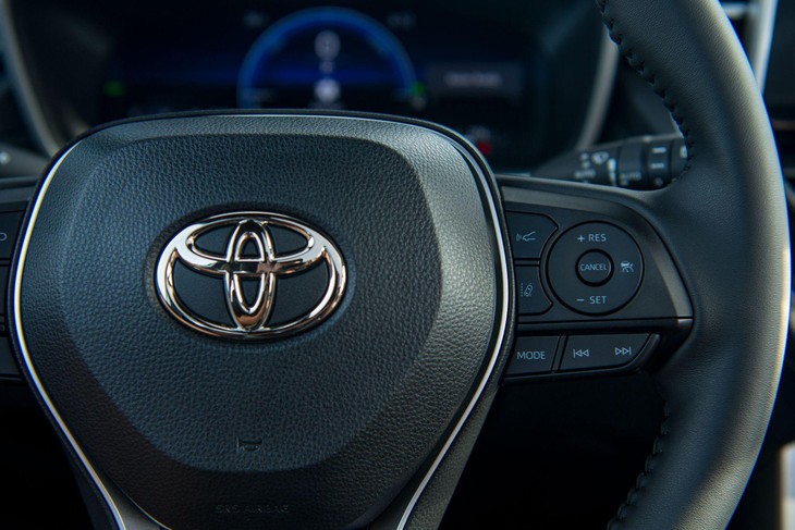Toyota Corolla Cross lập kỷ lục doanh số, tăng 46% trong tháng 9-2025 - Ảnh 3.