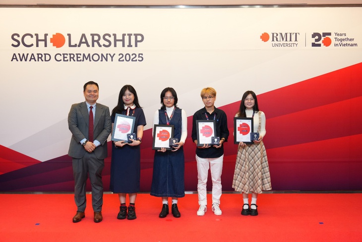 RMIT Việt Nam trao học bổng trị giá 47,5 tỉ đồng năm 2025 - Ảnh 2.