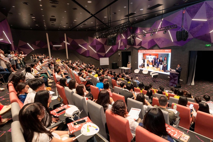 BUV đưa chương trình đào tạo từ đại học 200 năm ở Manchester về Việt Nam - Ảnh 5.