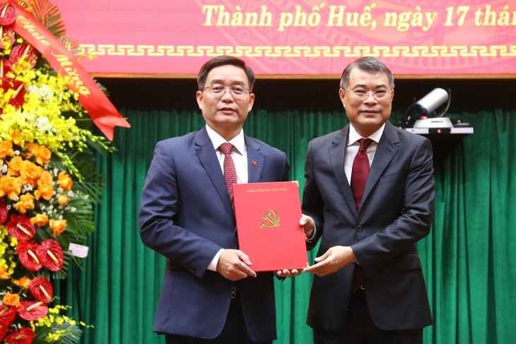 Ông Nguyễn Đình Trung được chỉ định làm Bí thư Thành ủy Huế - Ảnh 1.
