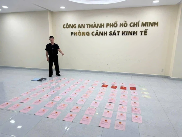 Chuyên gia lý giải nụ cười khó hiểu của Lương Bằng Quang - Ảnh 5.
