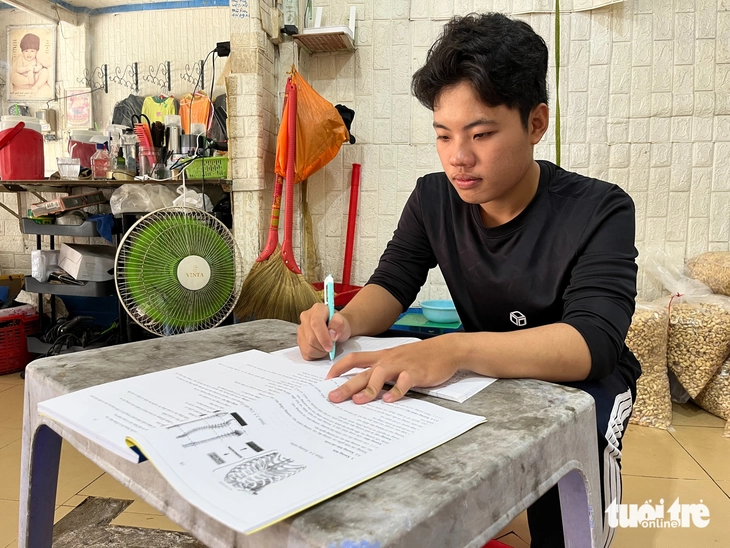 Tiếp sức đến trường - Ảnh 1.