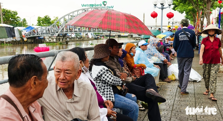 Dâng hương tưởng nhớ Anh hùng dân tộc Nguyễn Trung Trực - Ảnh 8.