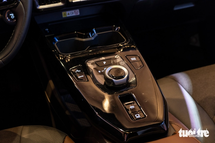 Suzuki eVitara - Ảnh 17.