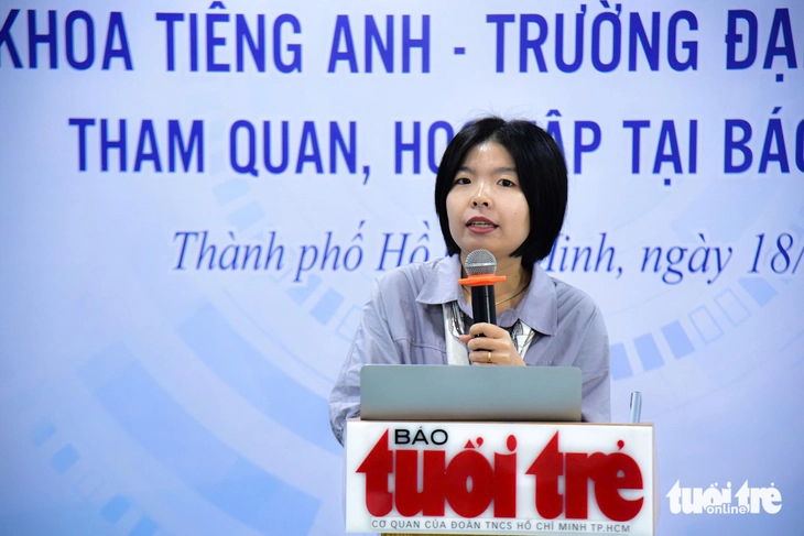 Sinh viên Trường ĐH Sư phạm TP.HCM tìm hiểu quy trình làm báo tại Báo Tuổi Trẻ- Ảnh 9. Tuổi Trẻ - Ảnh 9.